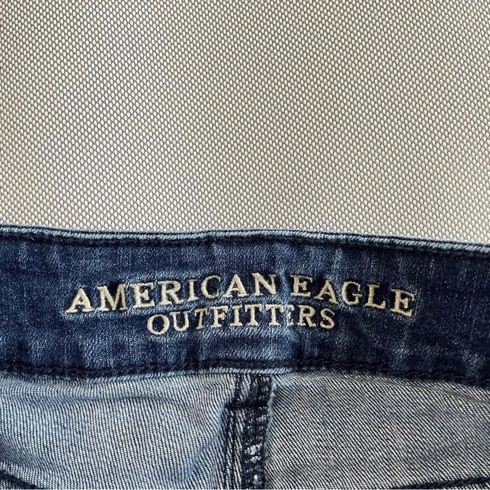 American Eagle Hi-Rise Artist Super Stretch Bootcut Denim Jeans EUC Size 0